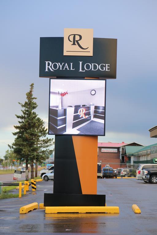Royal Lodge Едмънтън Екстериор снимка