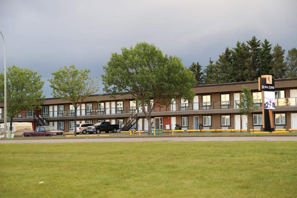 Royal Lodge Едмънтън Екстериор снимка