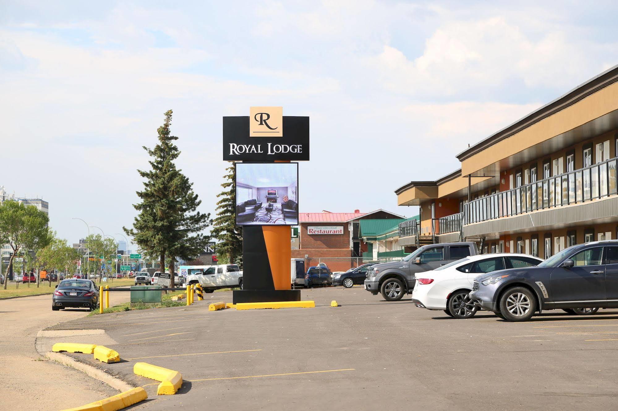 Royal Lodge Едмънтън Екстериор снимка