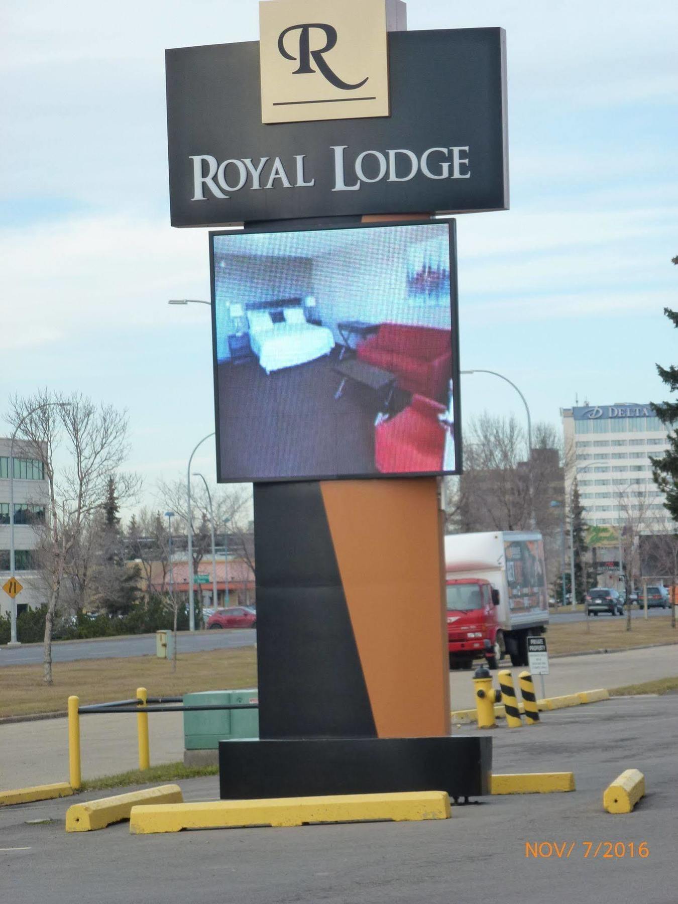 Royal Lodge Едмънтън Екстериор снимка